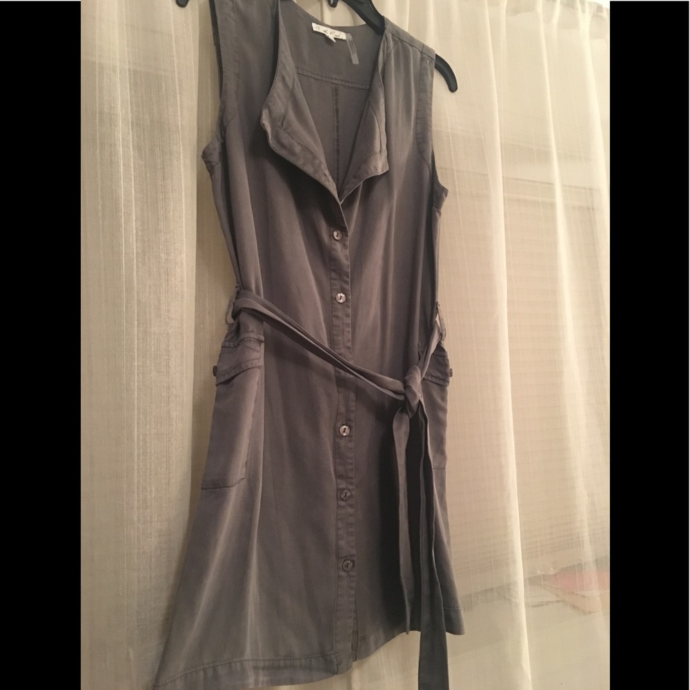 NWOT One The Road Grey Boutique Dress